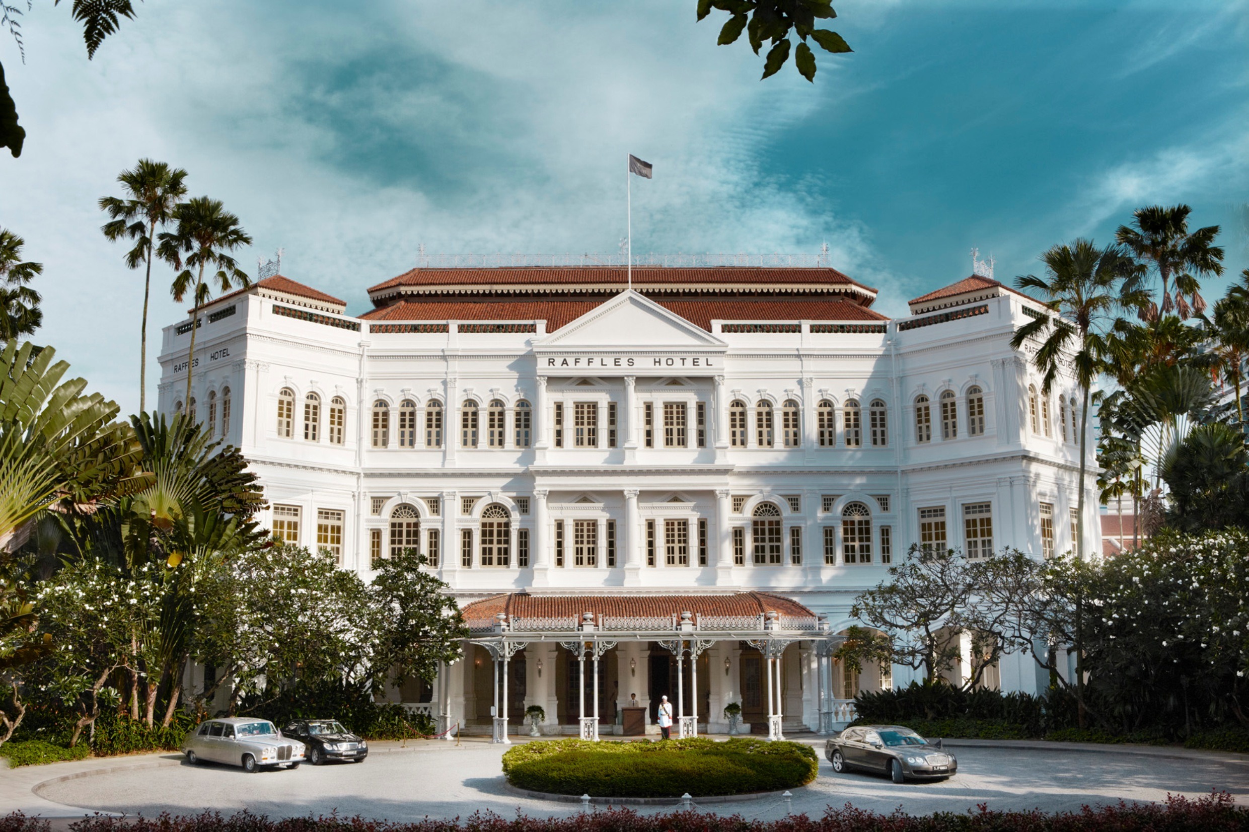 Raffles Hotel Singapore - Facade